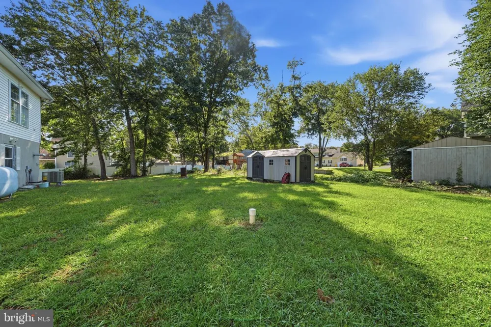 913 FAWN AVENUE Pasadena, MD 21122