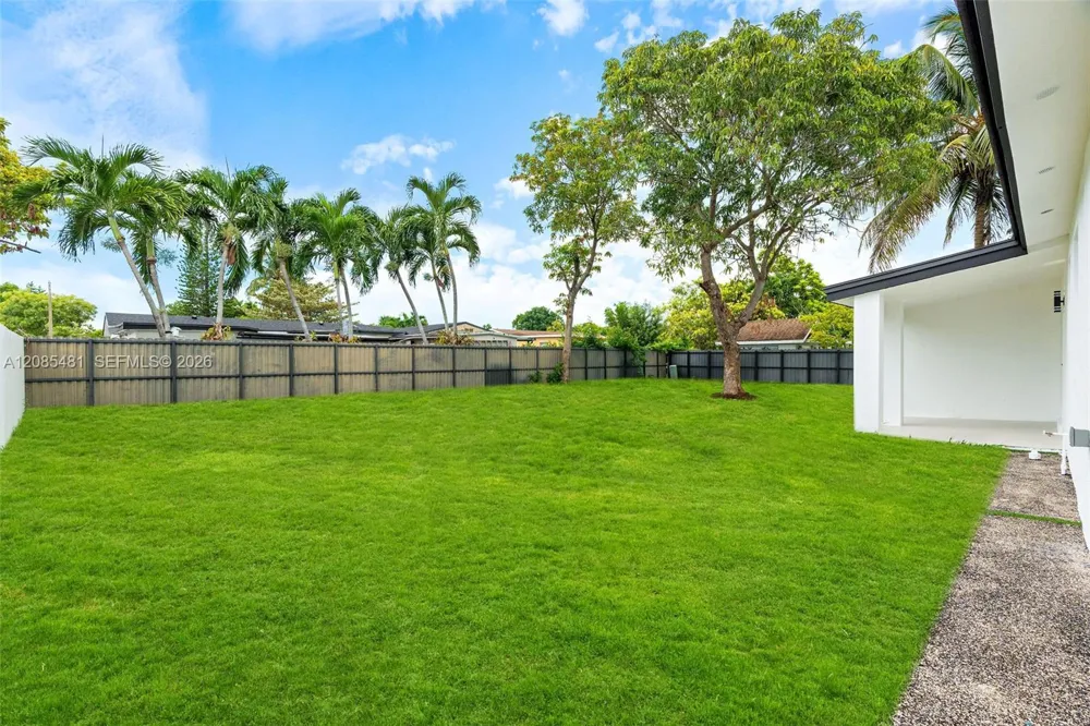 20120 SW 117th Ct Miami, FL 33177
