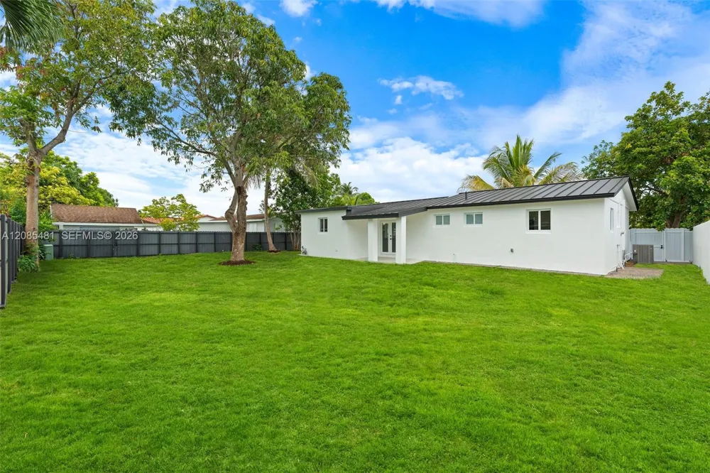 20120 SW 117th Ct Miami, FL 33177