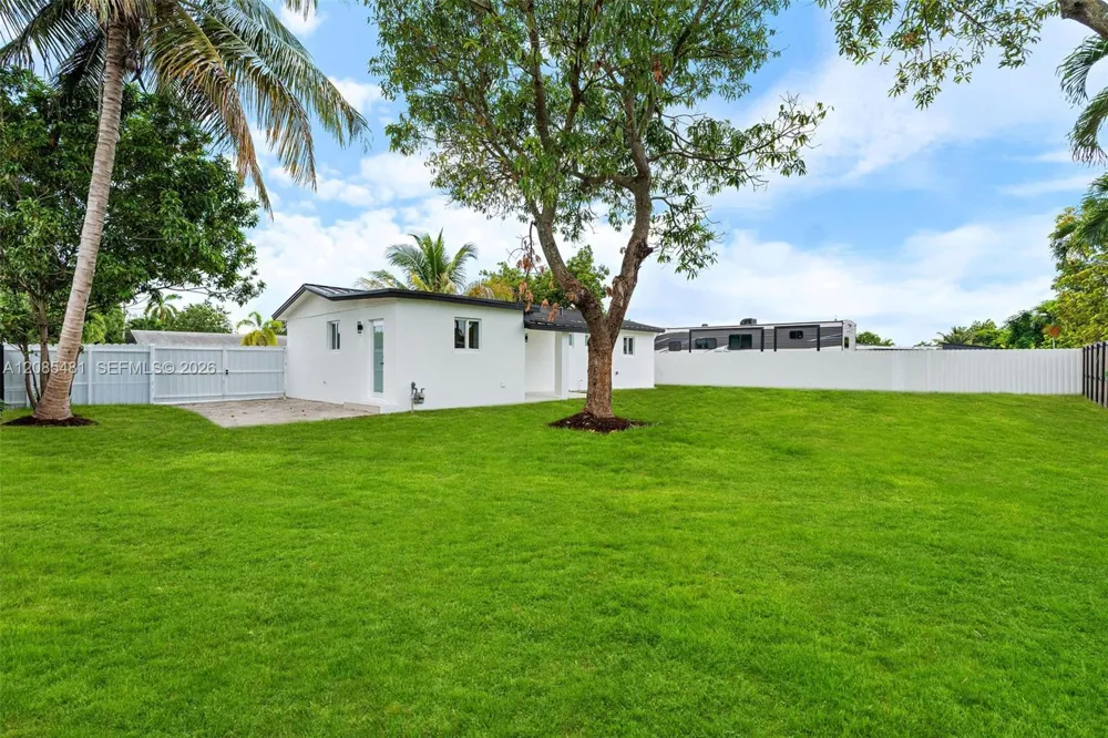 20120 SW 117th Ct Miami, FL 33177