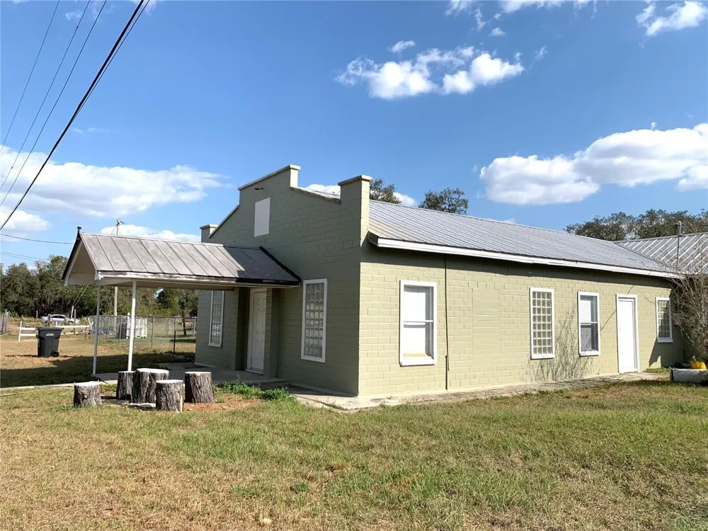 100 JOHN STREET Frostproof, FL 33843