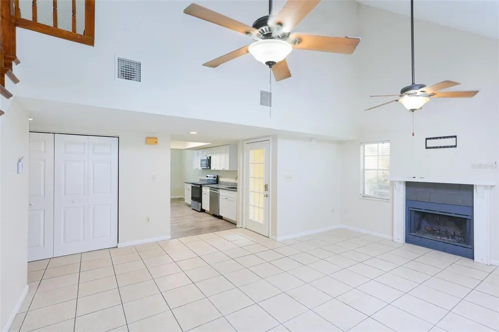 3614 PINE KNOT DRIVE Valrico, FL 33596
