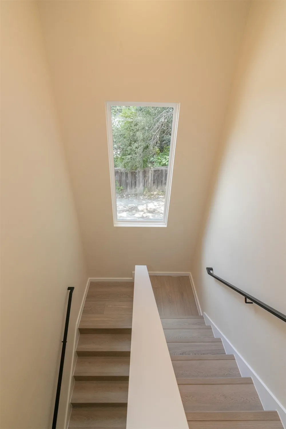 1012 W Milton Street #B Austin, TX 78704