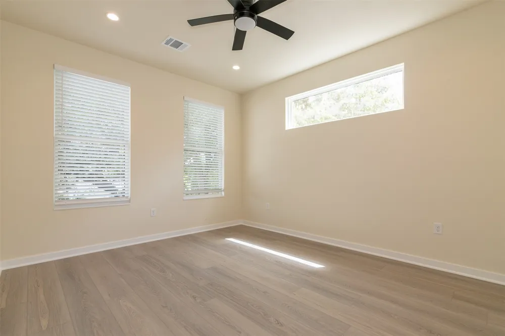 1012 W Milton Street #B Austin, TX 78704