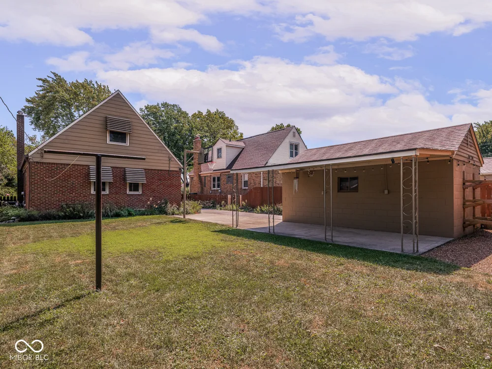 1510 Leland Avenue Indianapolis, IN 46219