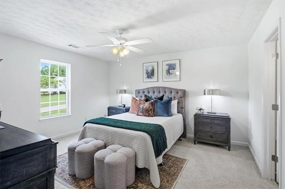 255 Hunters Trace Covington, GA 30014