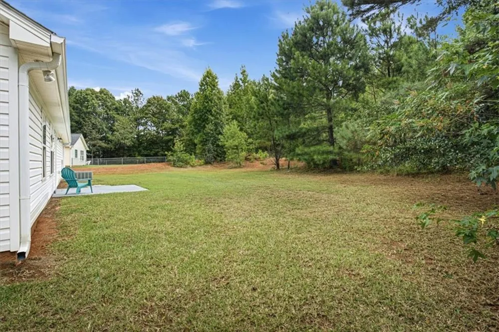 255 Hunters Trace Covington, GA 30014