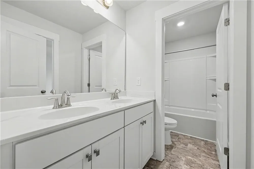1328 Woods Lane Jefferson, GA 30549