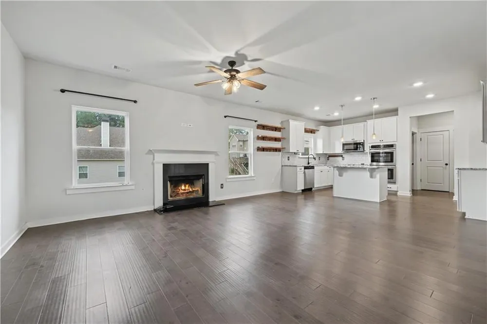 1328 Woods Lane Jefferson, GA 30549