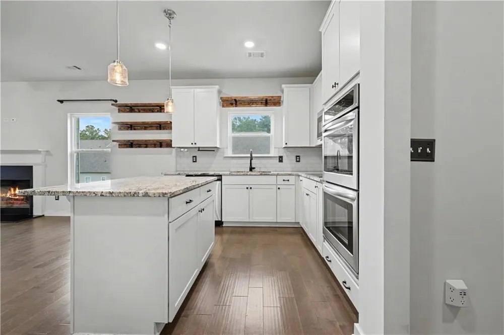 1328 Woods Lane Jefferson, GA 30549