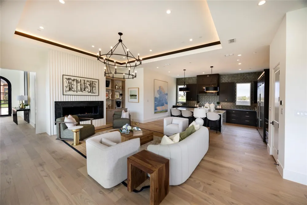 1801 Cannes Circle Southlake, TX 76092
