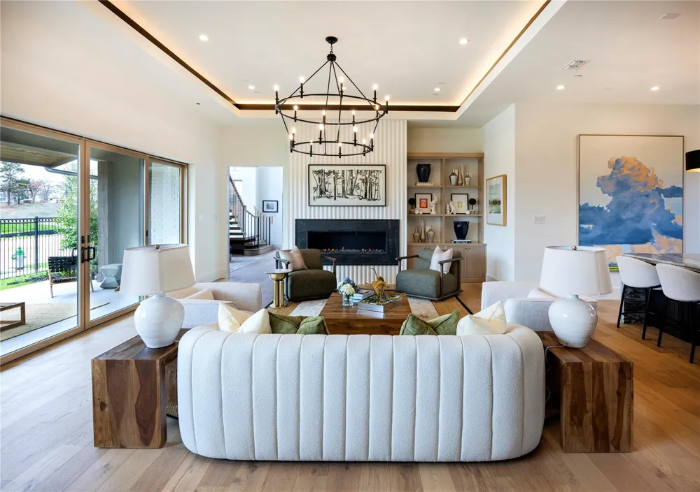 1801 Cannes Circle Southlake, TX 76092