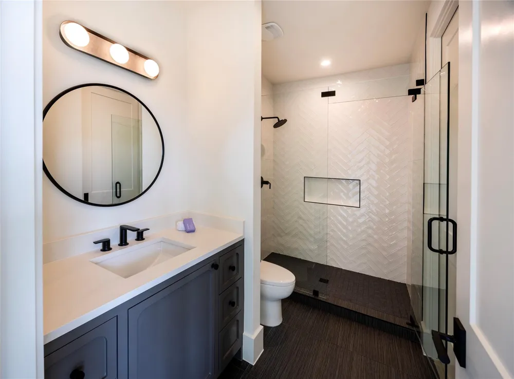 1801 Cannes Circle Southlake, TX 76092