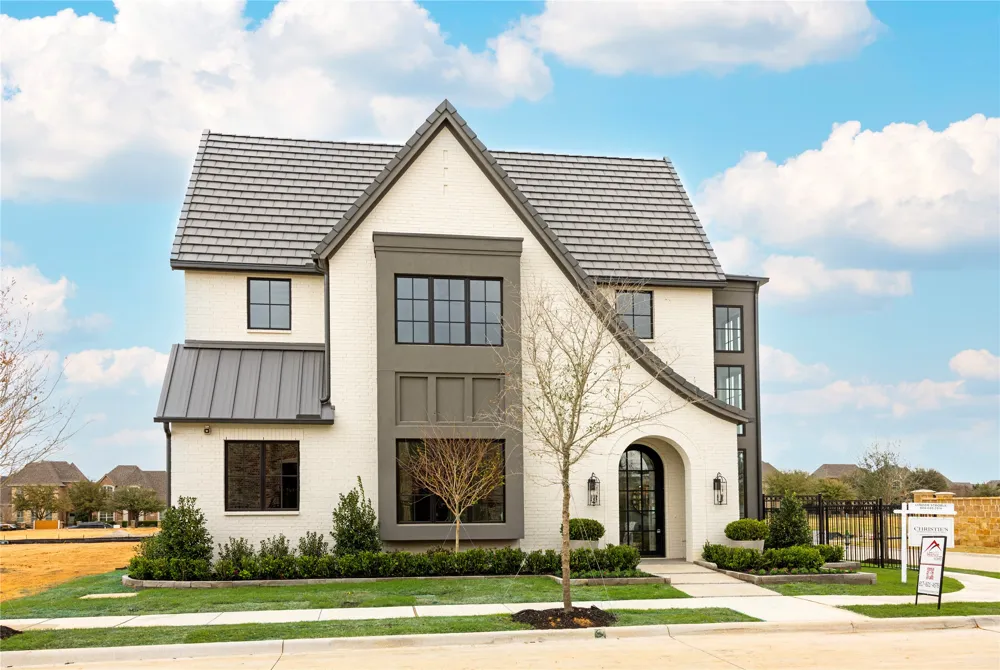 1801 Cannes Circle Southlake, TX 76092