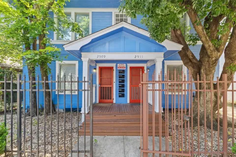 2511 Whitney #A