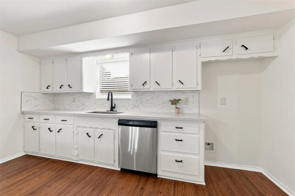 21735 Greenham Drive Houston, TX 77388