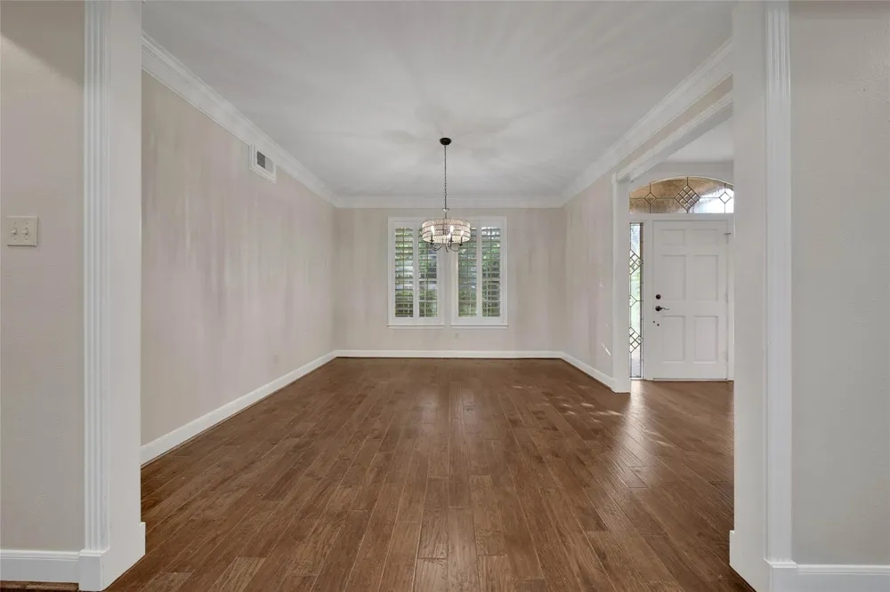 5814 Woodland Creek Drive Kingwood, TX 77345