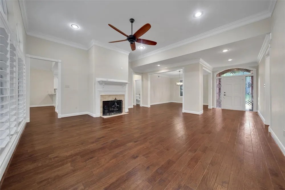 5814 Woodland Creek Drive Kingwood, TX 77345