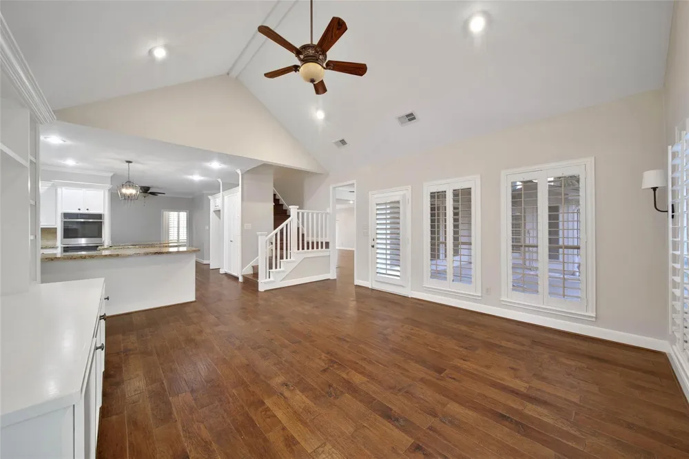 5814 Woodland Creek Drive Kingwood, TX 77345