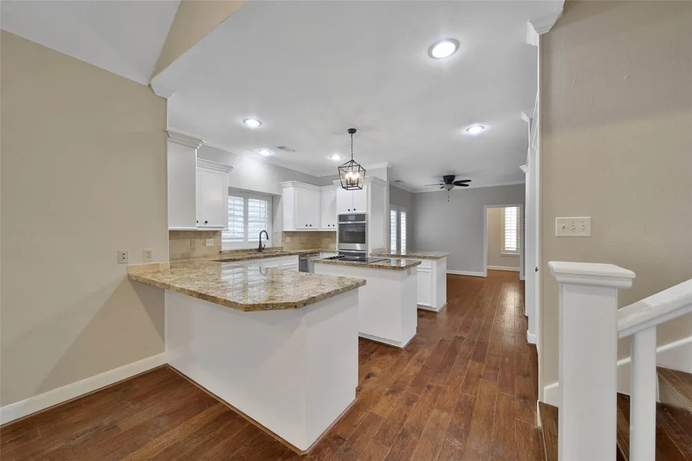 5814 Woodland Creek Drive Kingwood, TX 77345