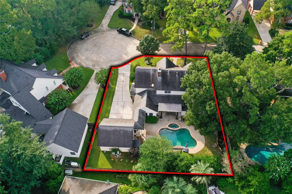 5814 Woodland Creek Drive Kingwood, TX 77345