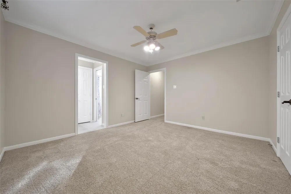 5814 Woodland Creek Drive Kingwood, TX 77345