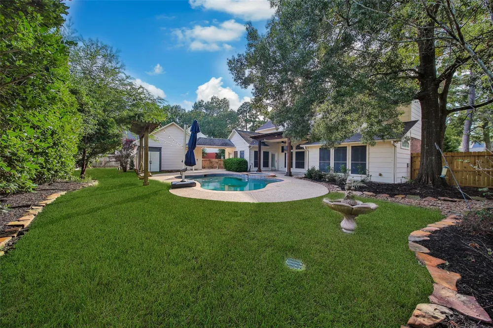 5814 Woodland Creek Drive Kingwood, TX 77345