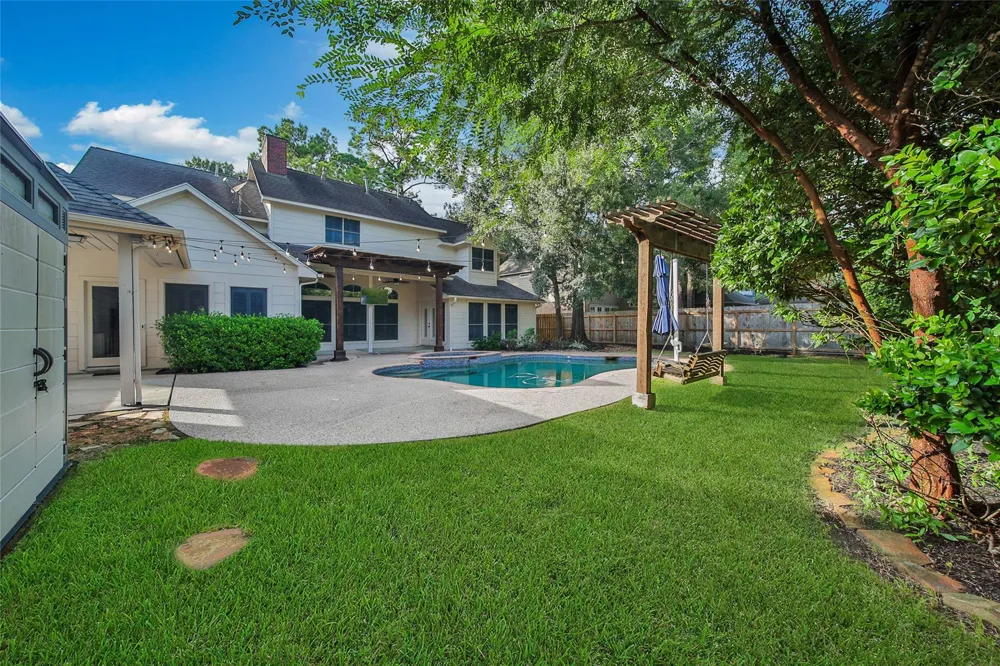 5814 Woodland Creek Drive Kingwood, TX 77345