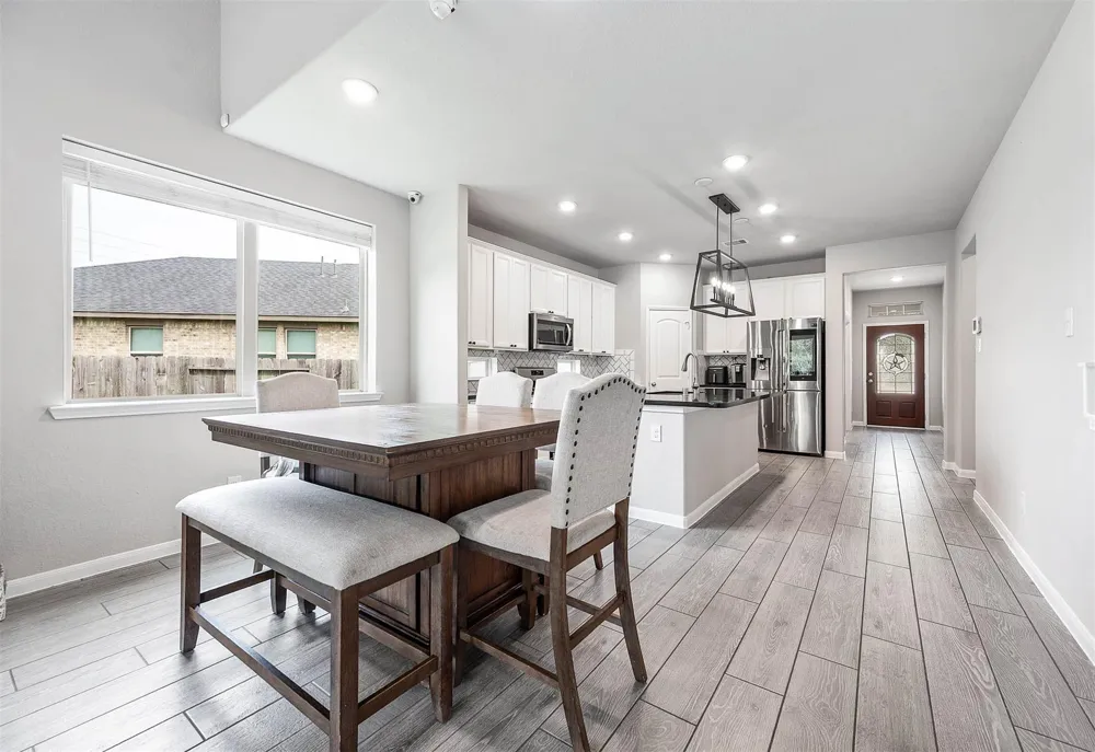 565 Winburn Tide Lane La Porte, TX 77571