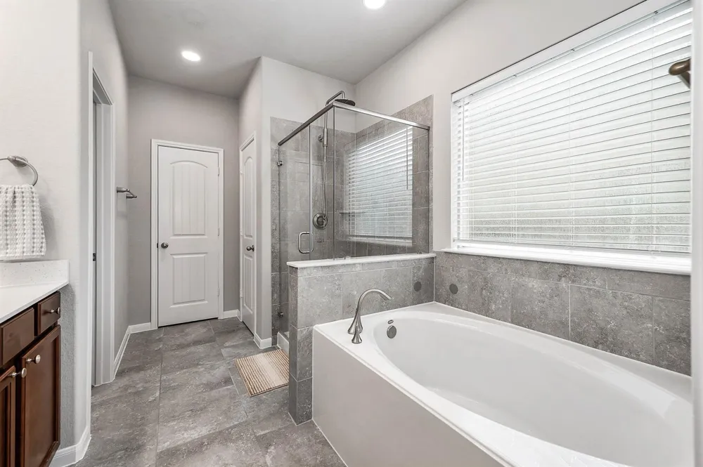 565 Winburn Tide Lane La Porte, TX 77571