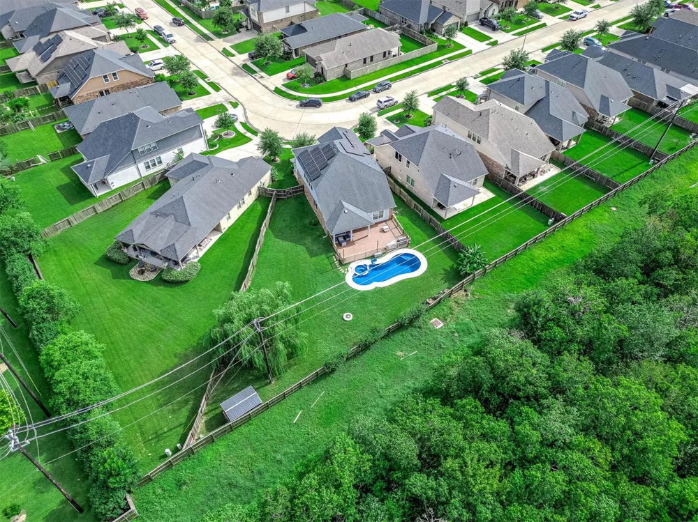 565 Winburn Tide Lane La Porte, TX 77571