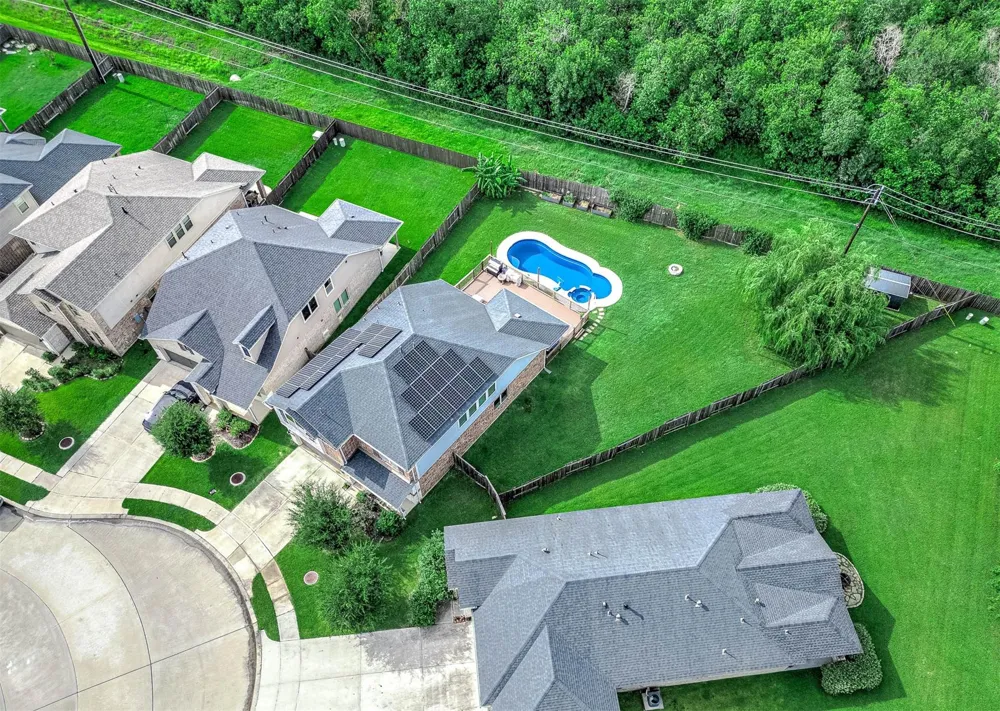 565 Winburn Tide Lane La Porte, TX 77571