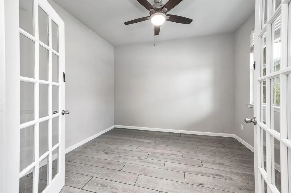 565 Winburn Tide Lane La Porte, TX 77571