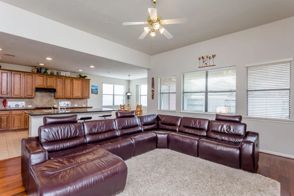 6706 Ashworth Drive Sugar Land, TX 77479