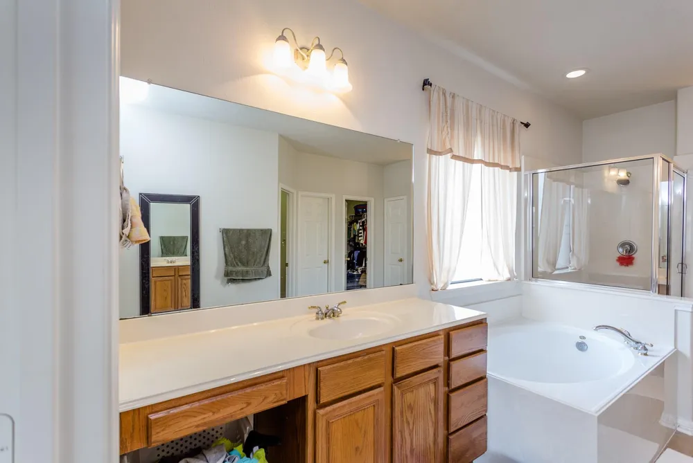 6706 Ashworth Drive Sugar Land, TX 77479