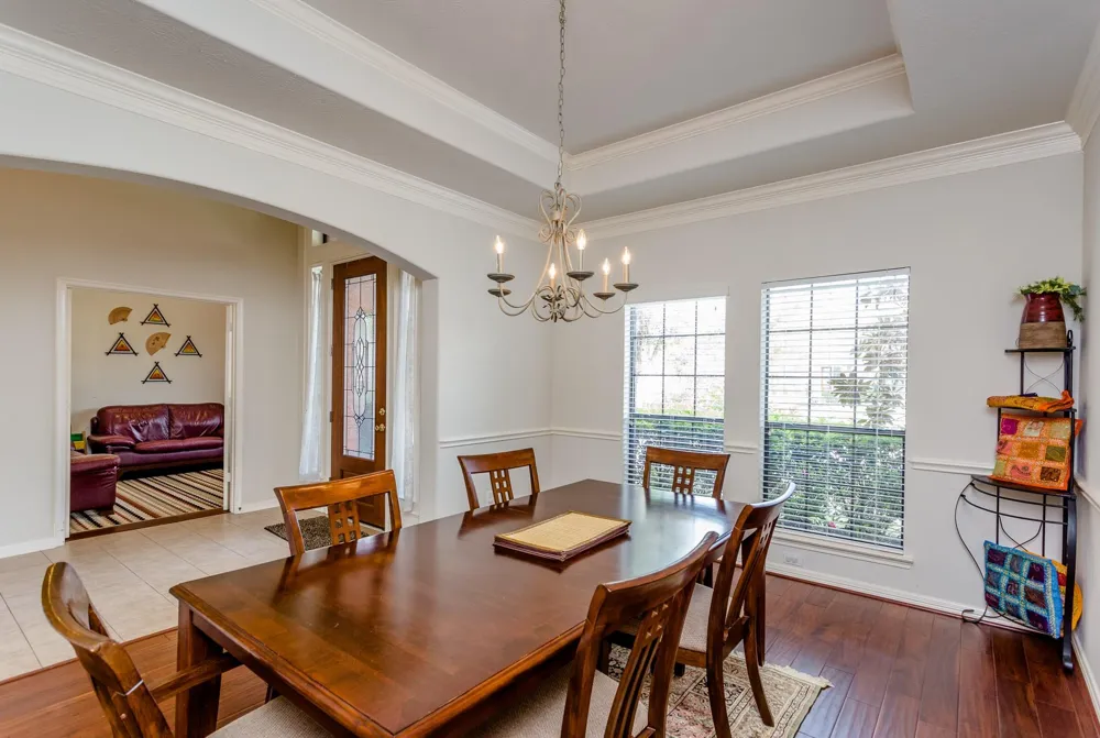 6706 Ashworth Drive Sugar Land, TX 77479
