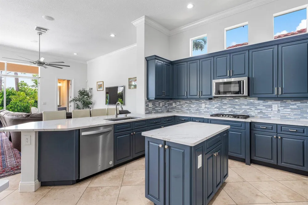 3381 Lago De Talavera Lake Worth, FL 33467