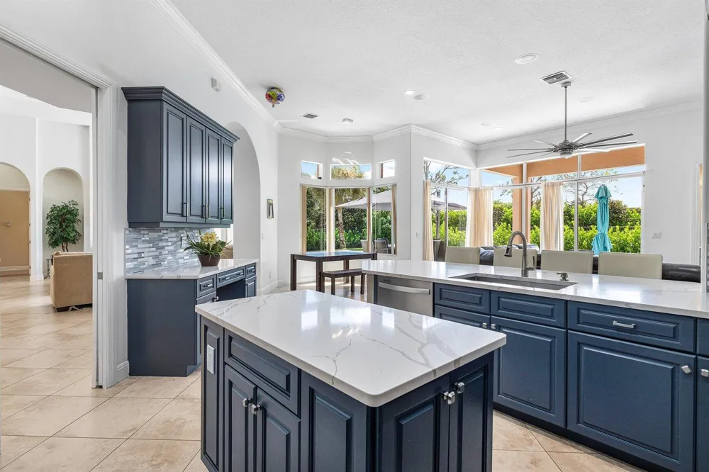 3381 Lago De Talavera Lake Worth, FL 33467