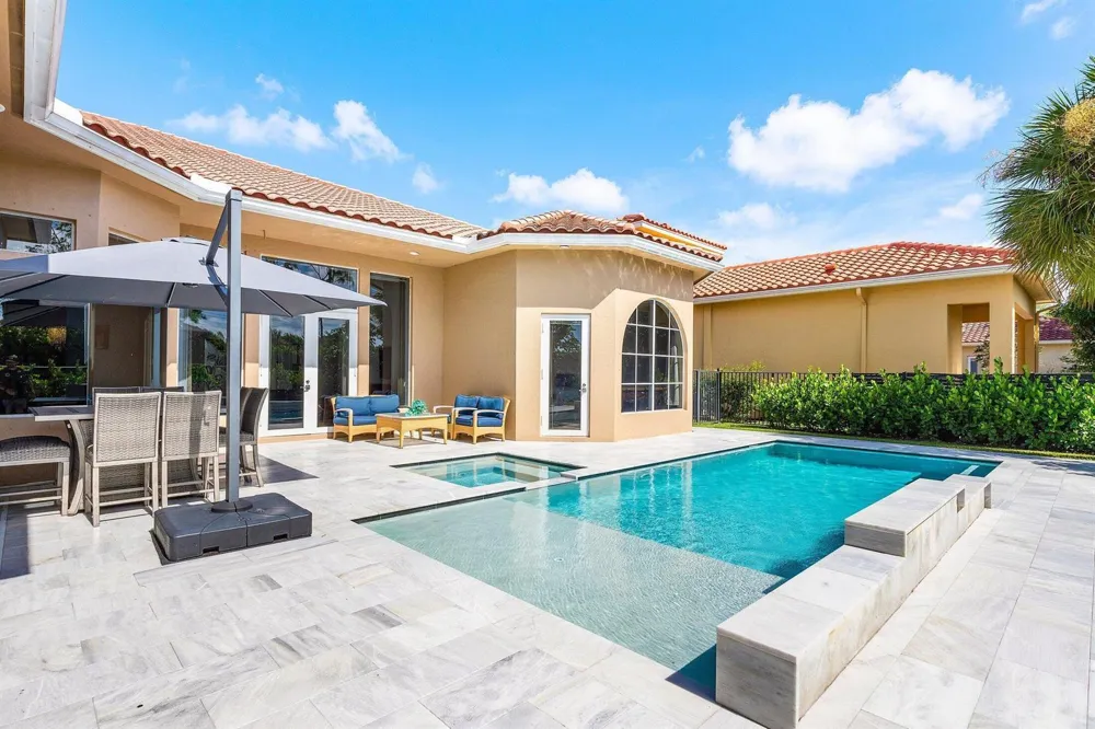3381 Lago De Talavera Lake Worth, FL 33467