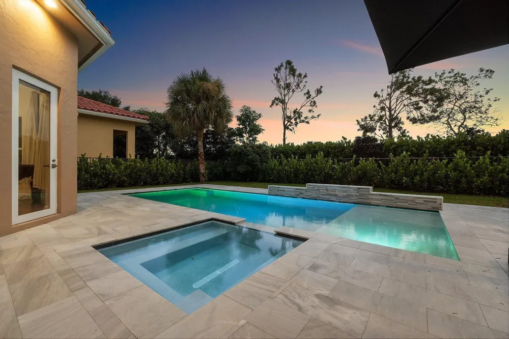 3381 Lago De Talavera Lake Worth, FL 33467