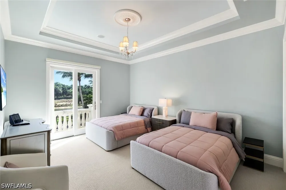 Escada Court Naples, FL 34109