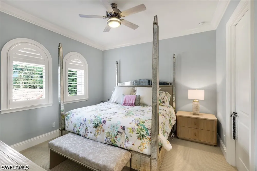 Escada Court Naples, FL 34109