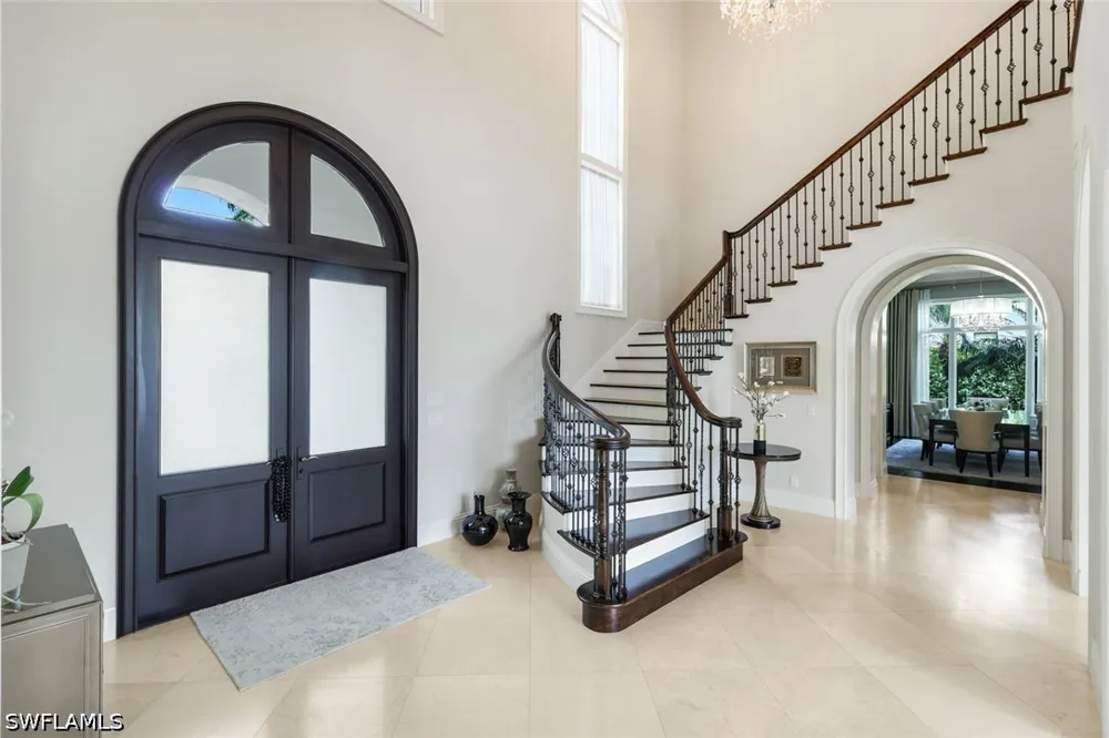 Escada Court Naples, FL 34109