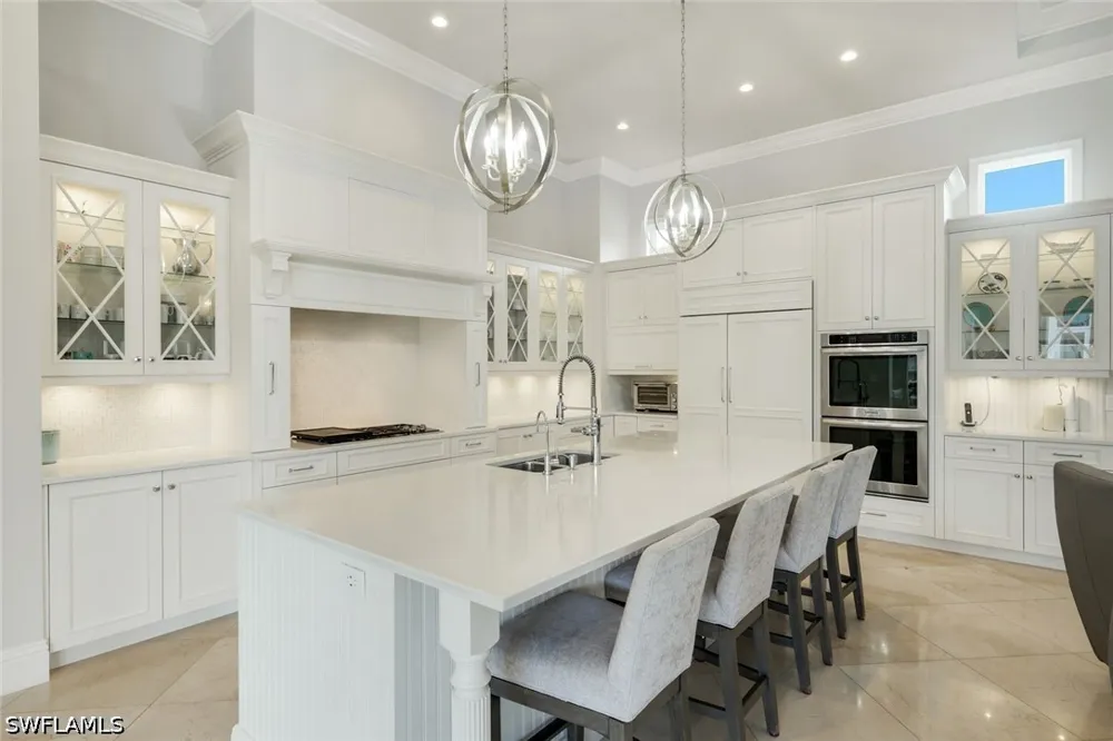 Escada Court Naples, FL 34109