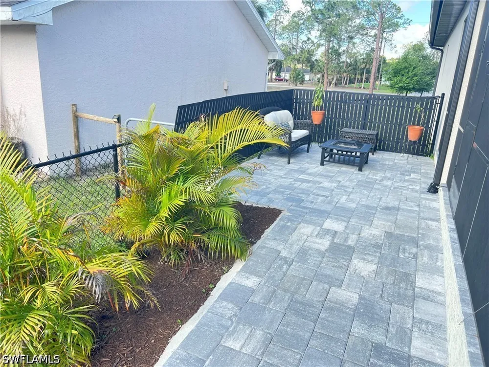 14th Street SE Naples, FL 34117