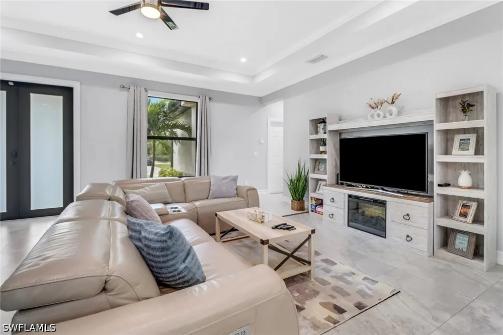 14th Street SE Naples, FL 34117