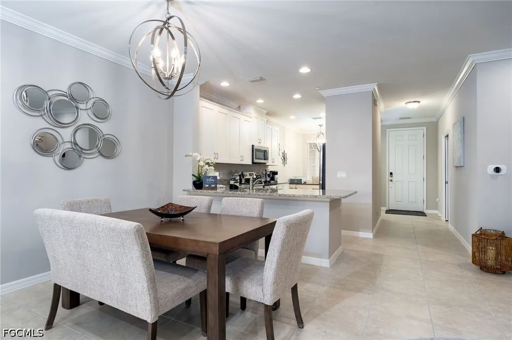 Pocida Court #103 Naples, FL 34119