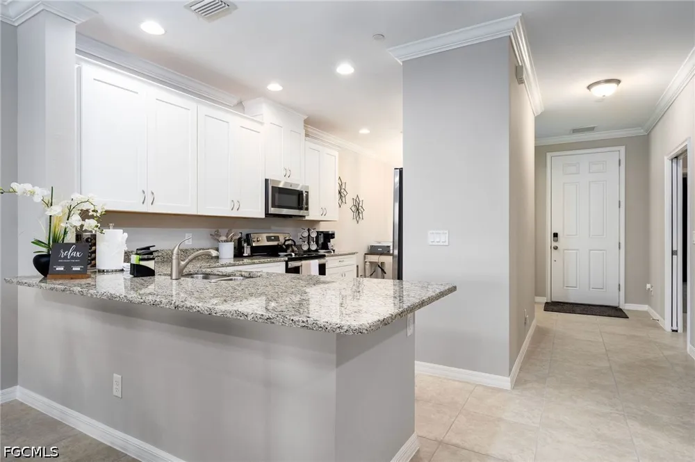 Pocida Court #103 Naples, FL 34119