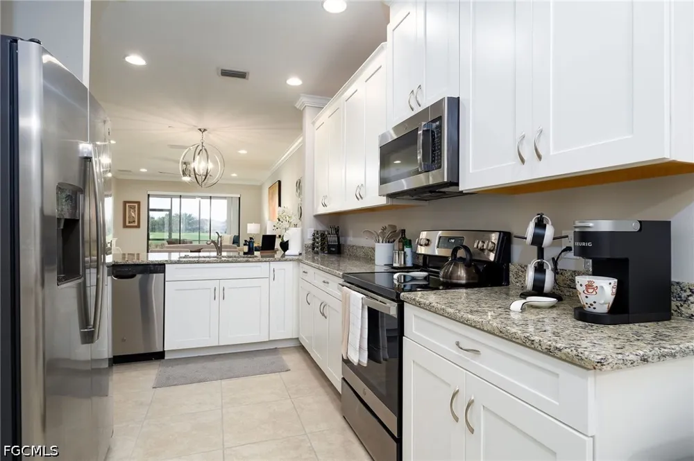 Pocida Court #103 Naples, FL 34119