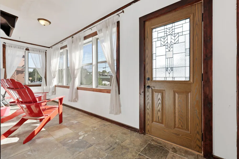 325 Grand Avenue NE Grand Rapids, MI 49503